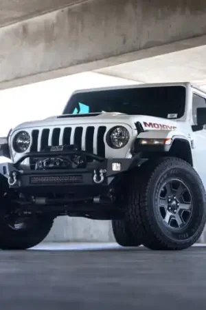 DV8 Offroad 18-23 Jeep Wrangler JL / 20-23 Jeep Gladiator JT FS-7 Mid-Width Winch Front Bumper Worldwide Shipping