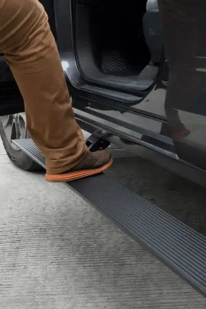 RealTruck 15-24 Ford F-150 CC 4dr VoltStep Electric Running Board Kit - Tex. Blk Genuine