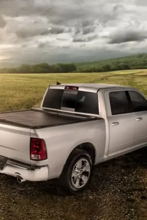 Roll-N-Lock 15-18 Ford F-150 SB 77-3/8in M-Series Retractable Tonneau Cover Flash Sale