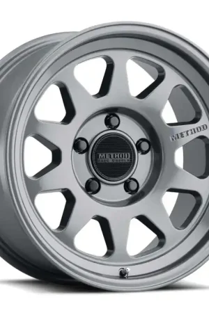 No Minimum Order Method MR316 17x8 25mm Offset 6x5.5 106.25mm CB Gloss Titanium Wheel