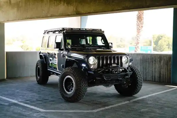 Time-Limited DV8 Offroad LBJL-11