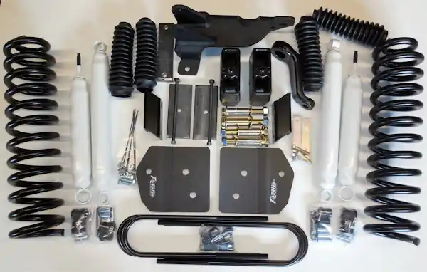 Fast Shipping Revtek Suspension 6845 4.5 Front 2.5 Rear suspension system-coil Springs
