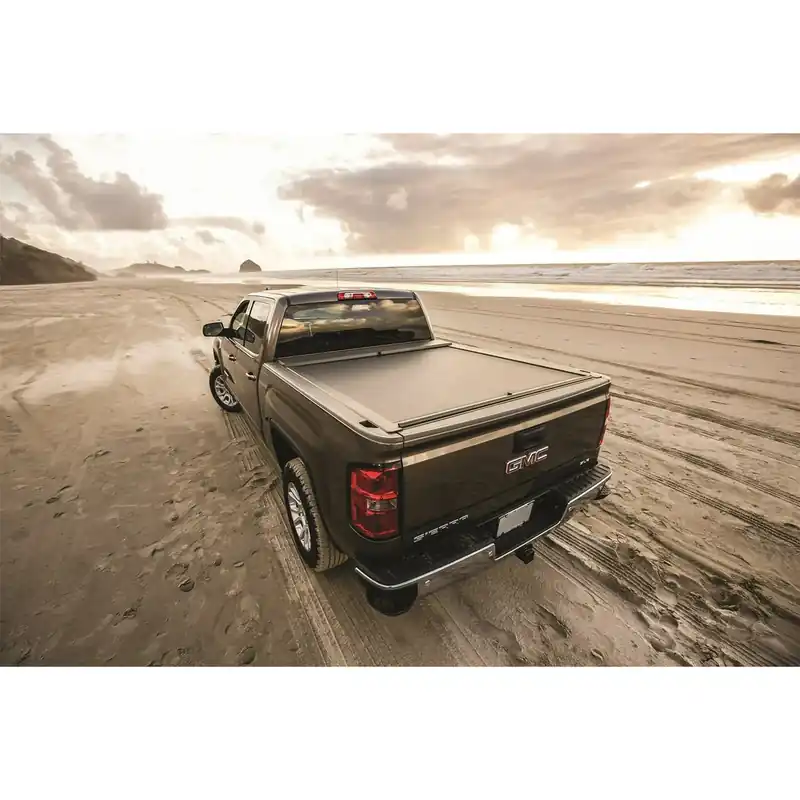 Final Sale 05-15 Roll-N-Lock A-Series Manual Retractable Tonneau Cover