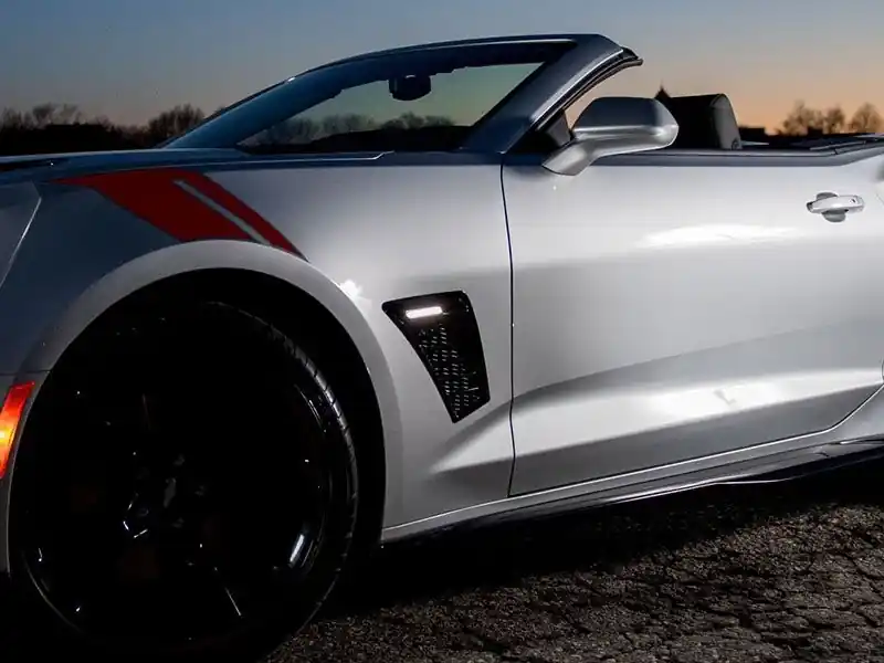 Premium ACS Fender Insert w/LED Side Markers, Gloss Black :: 2019-2024 Camaro