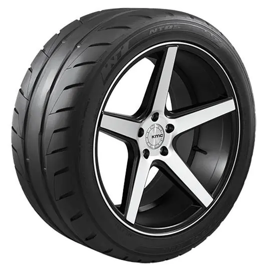 Nitto NT05 Tire 275/40ZR17 98W :: Clearance