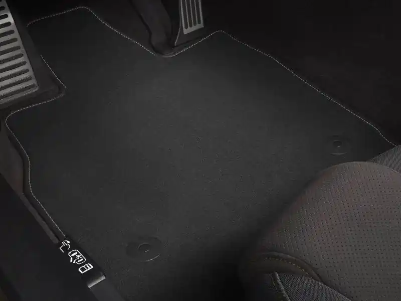 Chevrolet Carpeted Floor Mats, Front, Jet Black w/ Sky Cool Grey Binding :: 2020-2025 C8 Corvette Modern